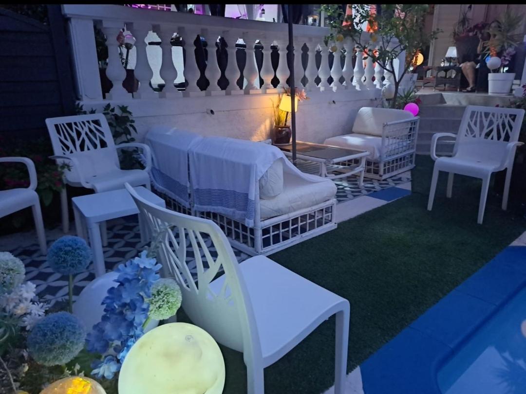 Pérols Suite-Junior -Villa Helene - Montpellier Sud - Aeroport- Piscine Privee-2Mn Des Plages מראה חיצוני תמונה